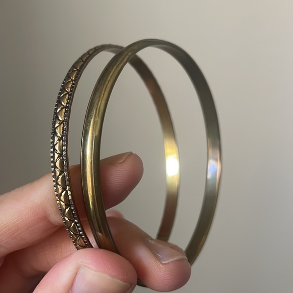 Set of bronze colored bangles - Picture 3 of 5